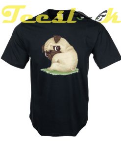 Pug sitting tees shirt
