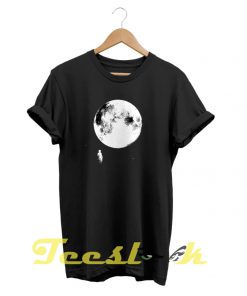 Lunar Confrontation tees shirt