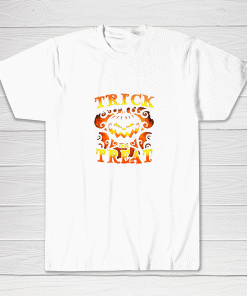 Halloween Trick or Treat 2021 Tee shirt